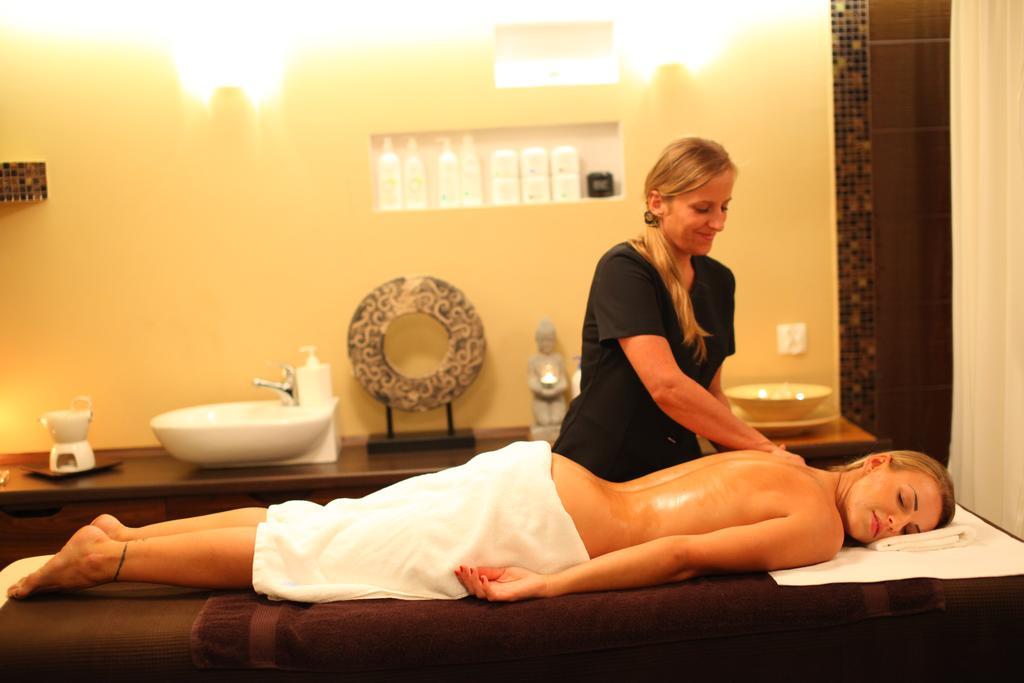 Rezydencja Pod Teznia & Spa Inowrocław Eksteriør bilde